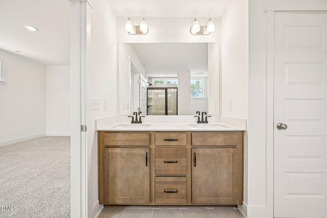 10915 Bayflower Way, Raleigh, NC 27617