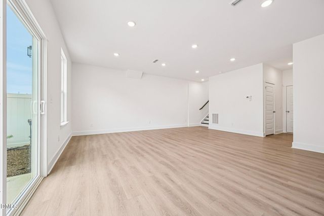10915 Bayflower Way, Raleigh, NC 27617