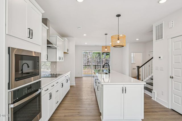 10915 Bayflower Way, Raleigh, NC 27617