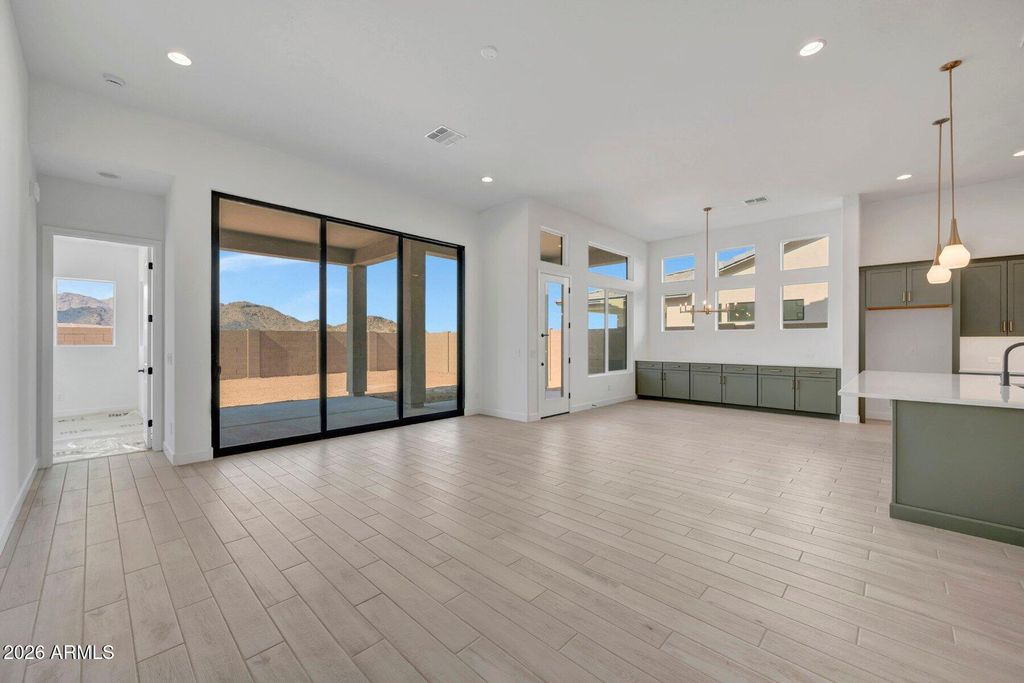 21660 W DEVONSHIRE Avenue, Buckeye, AZ 85396 — photo 4