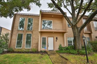 1115 Augusta Drive A2, Houston, TX 77057