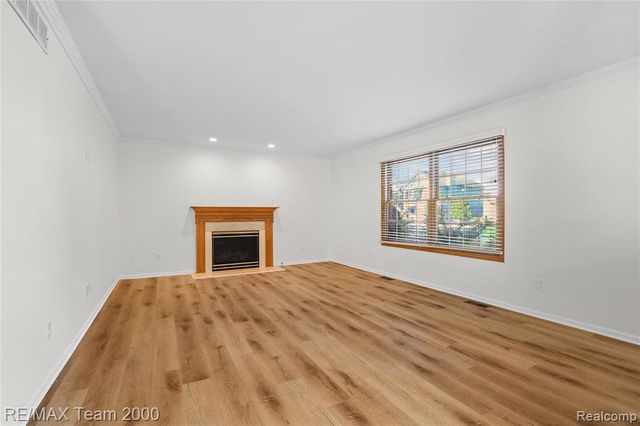 23888 Leighwood Drive, Trenton, MI 48183