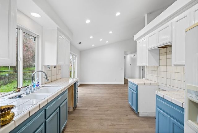 2886 Berkesey, Valley Springs, CA 95252