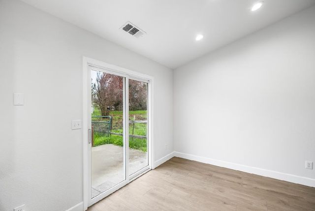 2886 Berkesey, Valley Springs, CA 95252