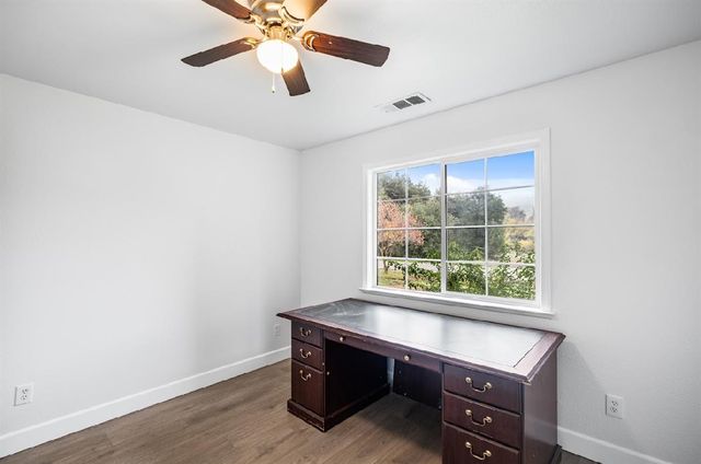 2886 Berkesey, Valley Springs, CA 95252