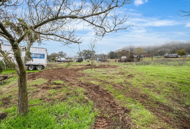 2886 Berkesey, Valley Springs, CA 95252