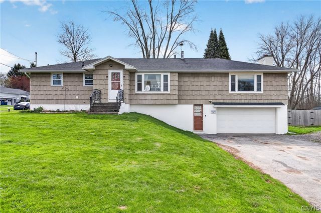 371 Beach Road, Geddes, NY 13209