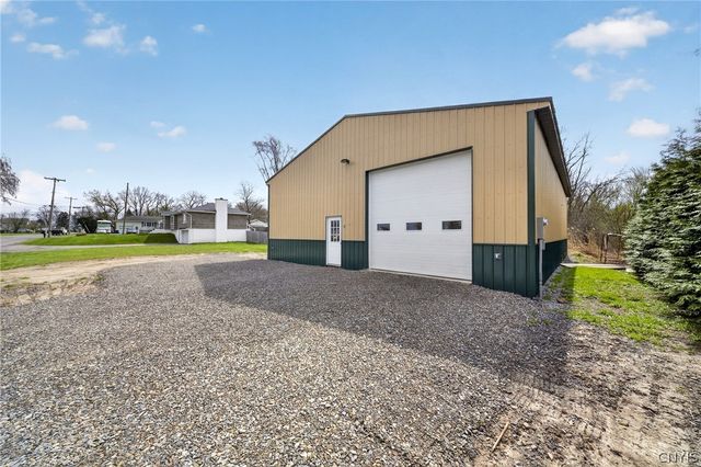 371 Beach Road, Geddes, NY 13209