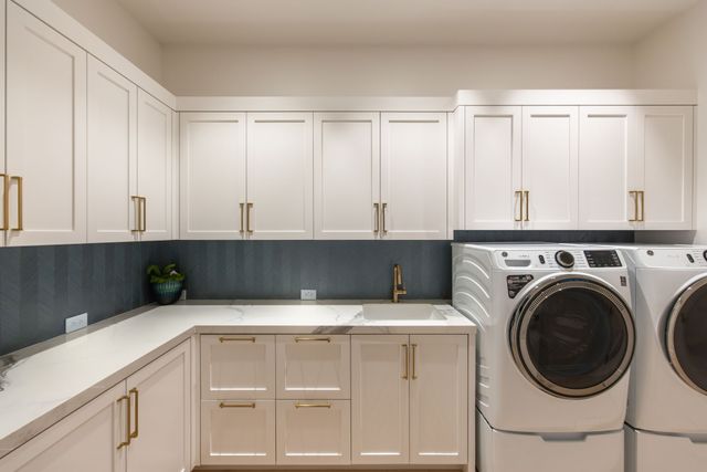 1812 Riviera Lane, Southlake, TX 76092