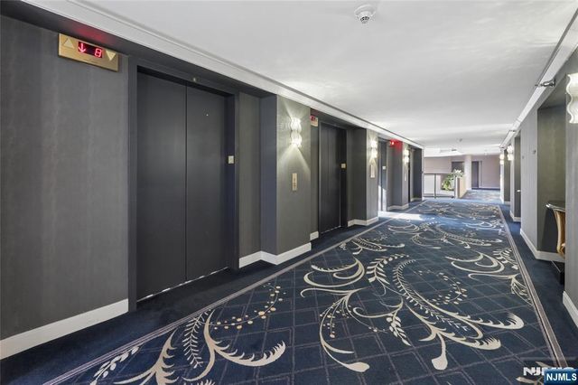 1512 Palisade Avenue 17A, Fort Lee, NJ 07024