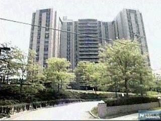 1512 Palisade Avenue 17A, Fort Lee, NJ 07024