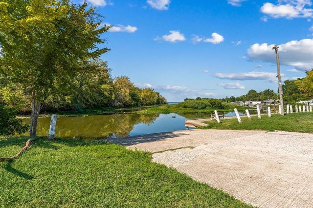 11380 Underwood Street, Willis, TX 77318