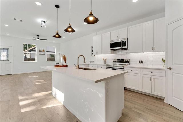 11380 Underwood Street, Willis, TX 77318