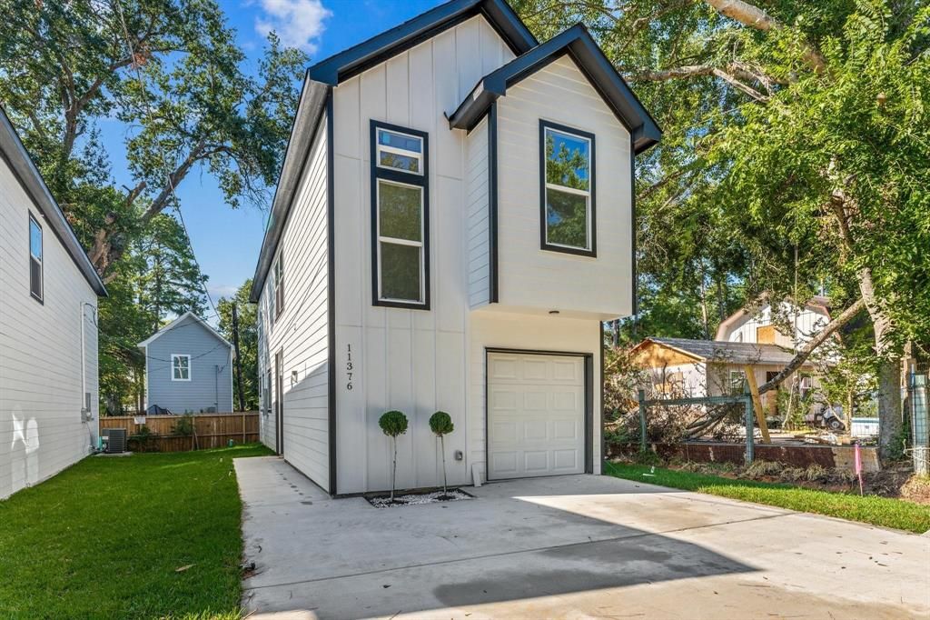 11380 Underwood Street, Willis, TX 77318