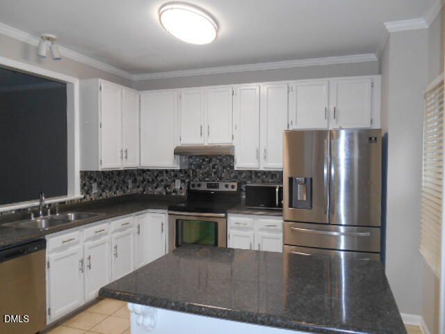 104 Charter Court, Cary, NC 27511