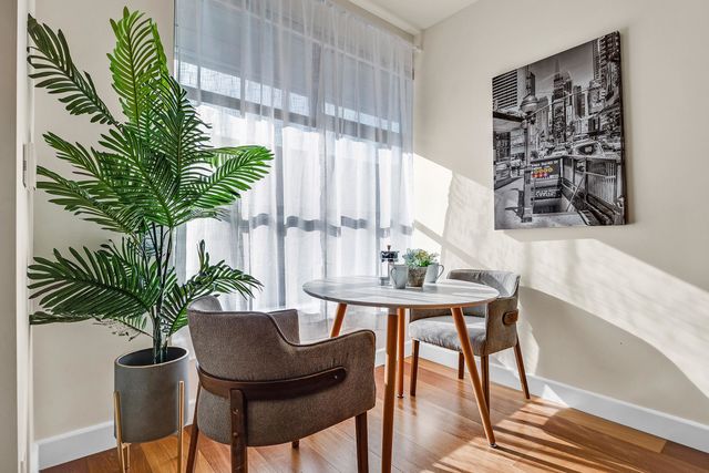 6501 San Pablo Ave 410, Oakland, CA 94608