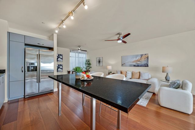 6501 San Pablo Ave 410, Oakland, CA 94608