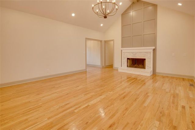 731 Chattahoochee Place, Gainesville, GA 30506