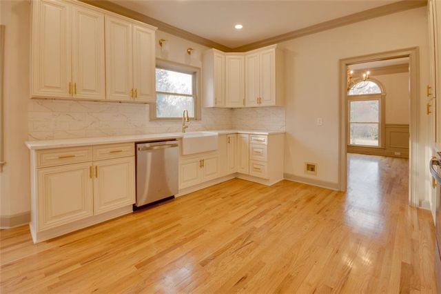 731 Chattahoochee Place, Gainesville, GA 30506