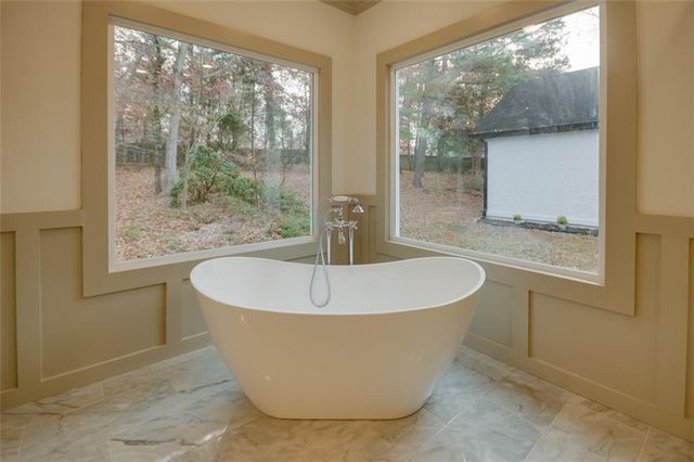 731 Chattahoochee Place, Gainesville, GA 30506