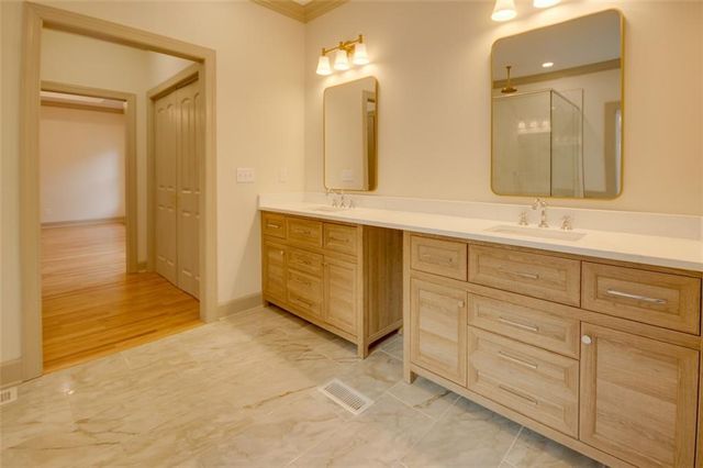 731 Chattahoochee Place, Gainesville, GA 30506