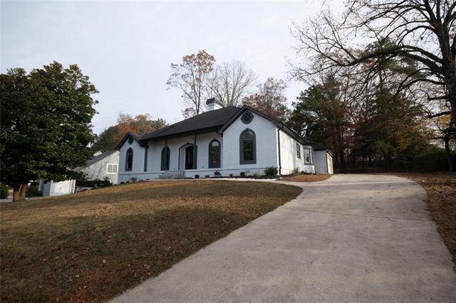 731 Chattahoochee Place, Gainesville, GA 30506