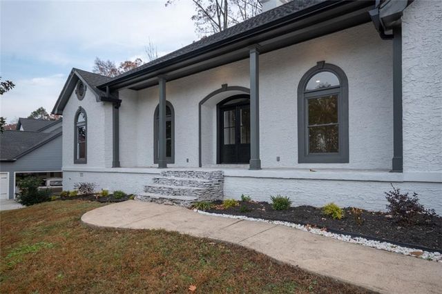 731 Chattahoochee Place, Gainesville, GA 30506