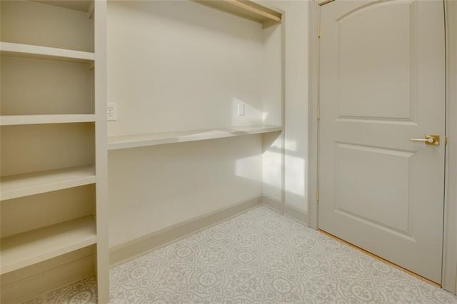 731 Chattahoochee Place, Gainesville, GA 30506