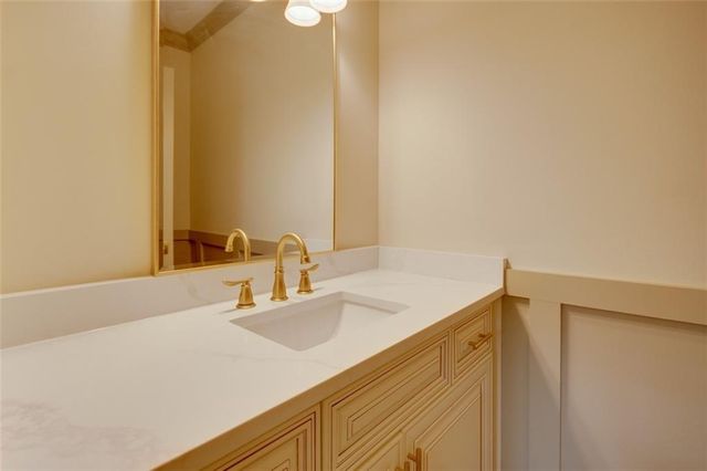 731 Chattahoochee Place, Gainesville, GA 30506