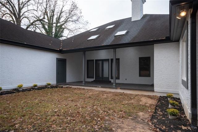 731 Chattahoochee Place, Gainesville, GA 30506