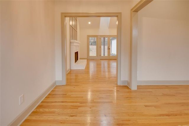 731 Chattahoochee Place, Gainesville, GA 30506