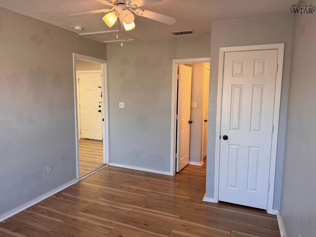 2939 PARISH STREET, Wichita Falls, TX 76308