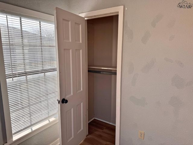 2939 PARISH STREET, Wichita Falls, TX 76308