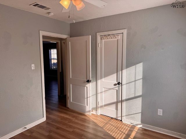 2939 PARISH STREET, Wichita Falls, TX 76308