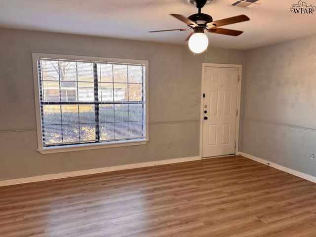 2939 PARISH STREET, Wichita Falls, TX 76308