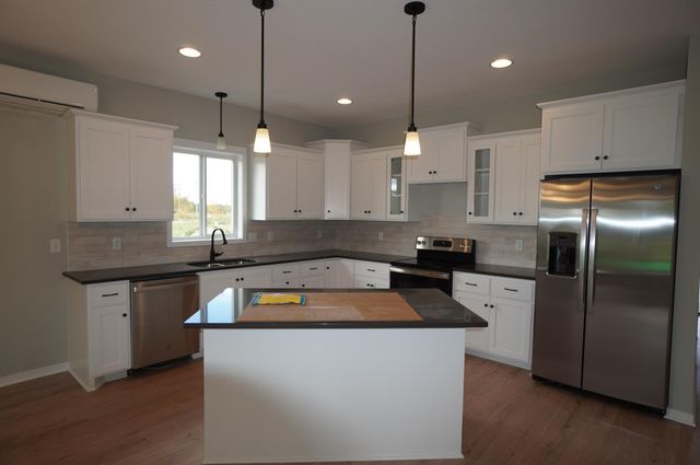 12765 292nd Lane, Lindstrom, MN 55045