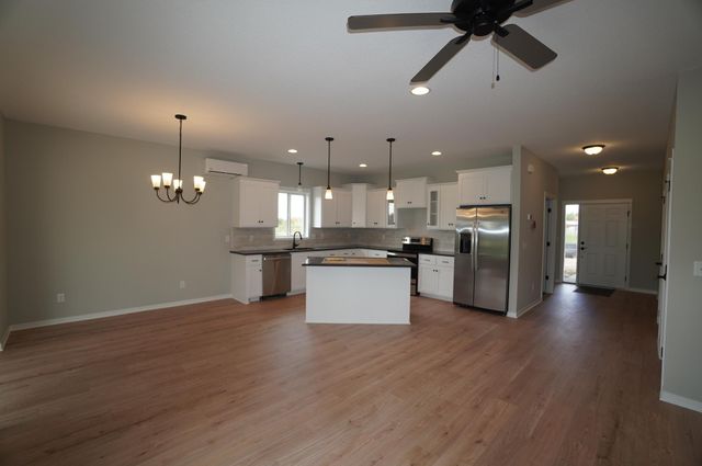 12765 292nd Lane, Lindstrom, MN 55045