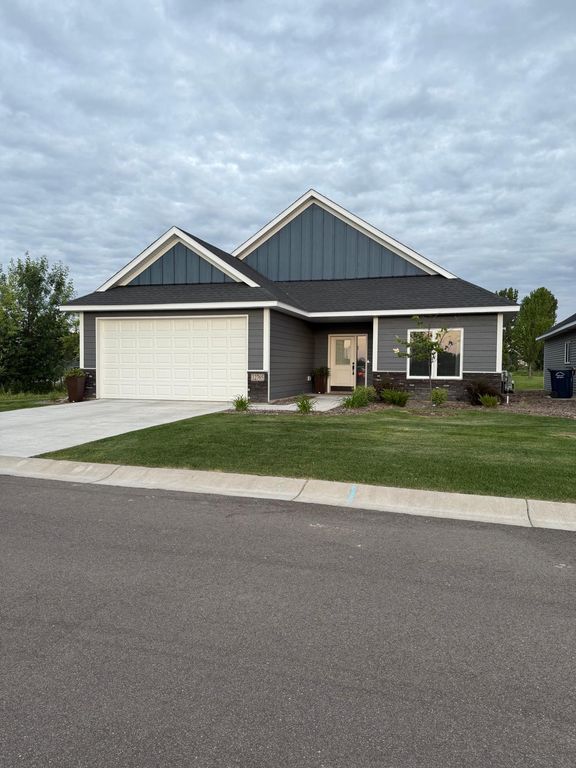 12765 292nd Lane, Lindstrom, MN 55045
