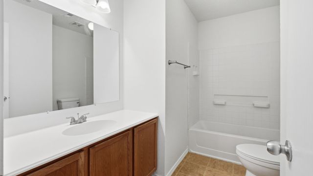 1505 Shady Shores Drive, Glenn Heights, TX 75154