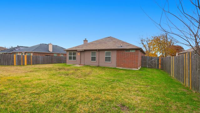 1505 Shady Shores Drive, Glenn Heights, TX 75154