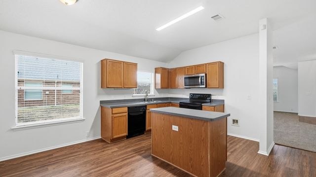 1505 Shady Shores Drive, Glenn Heights, TX 75154