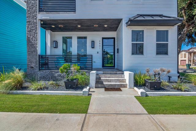 2401 33rd Street, Galveston, TX 77550