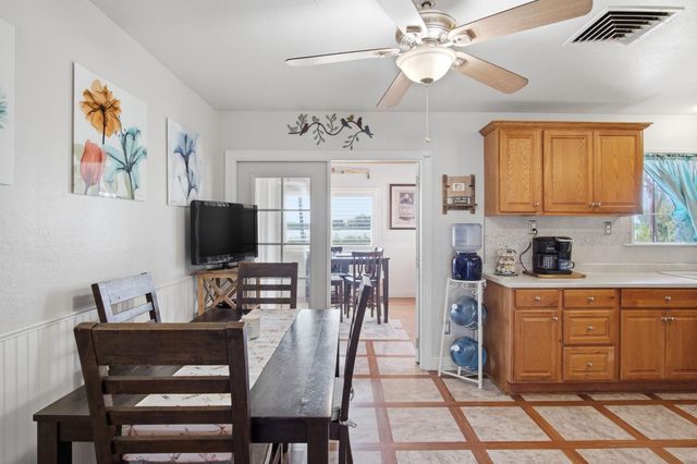 891 Manila Rd, Lathrop, CA 95330