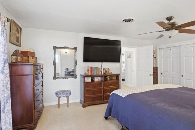 891 Manila Rd, Lathrop, CA 95330