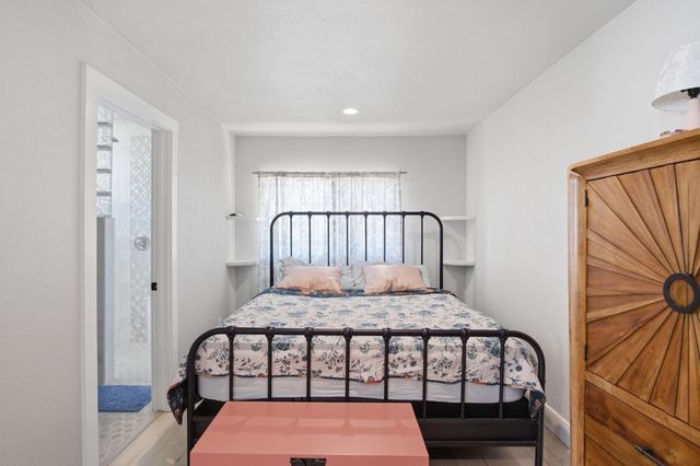 891 Manila Rd, Lathrop, CA 95330