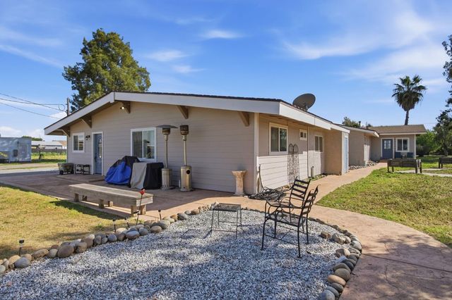 891 Manila Rd, Lathrop, CA 95330