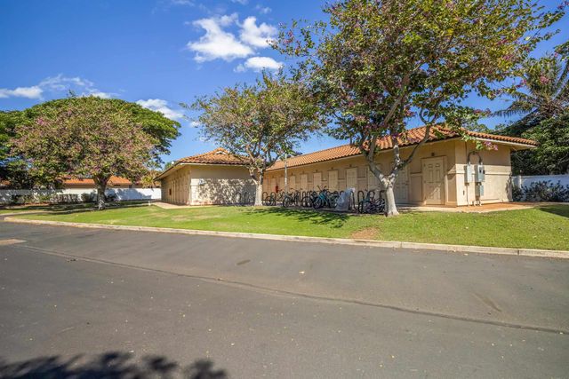 46 Kai Makani Loop Apt 203, Kihei, HI 96753