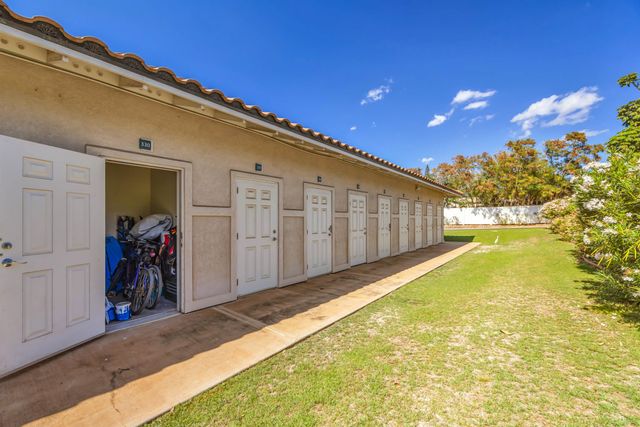 46 Kai Makani Loop Apt 203, Kihei, HI 96753