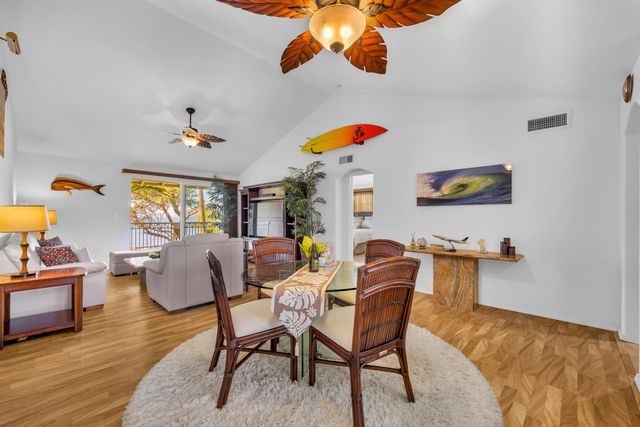 46 Kai Makani Loop Apt 203, Kihei, HI 96753