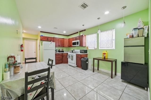 1321 Clinton Ave 2, Irvington Twp., NJ 07111